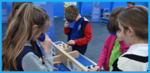 Read more about the article Naukobus w NASZEJ SZKOLE